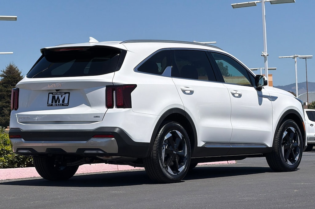 New 2026 Kia Sorento Hybrid EX SUV