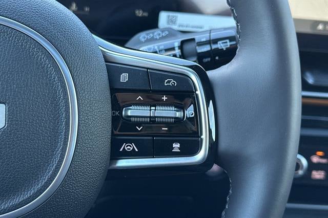 2025 Kia Carnival SX Prestige - Photo 32