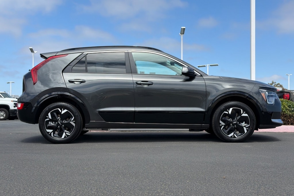 New 2026 Kia Niro EV Wind SUV