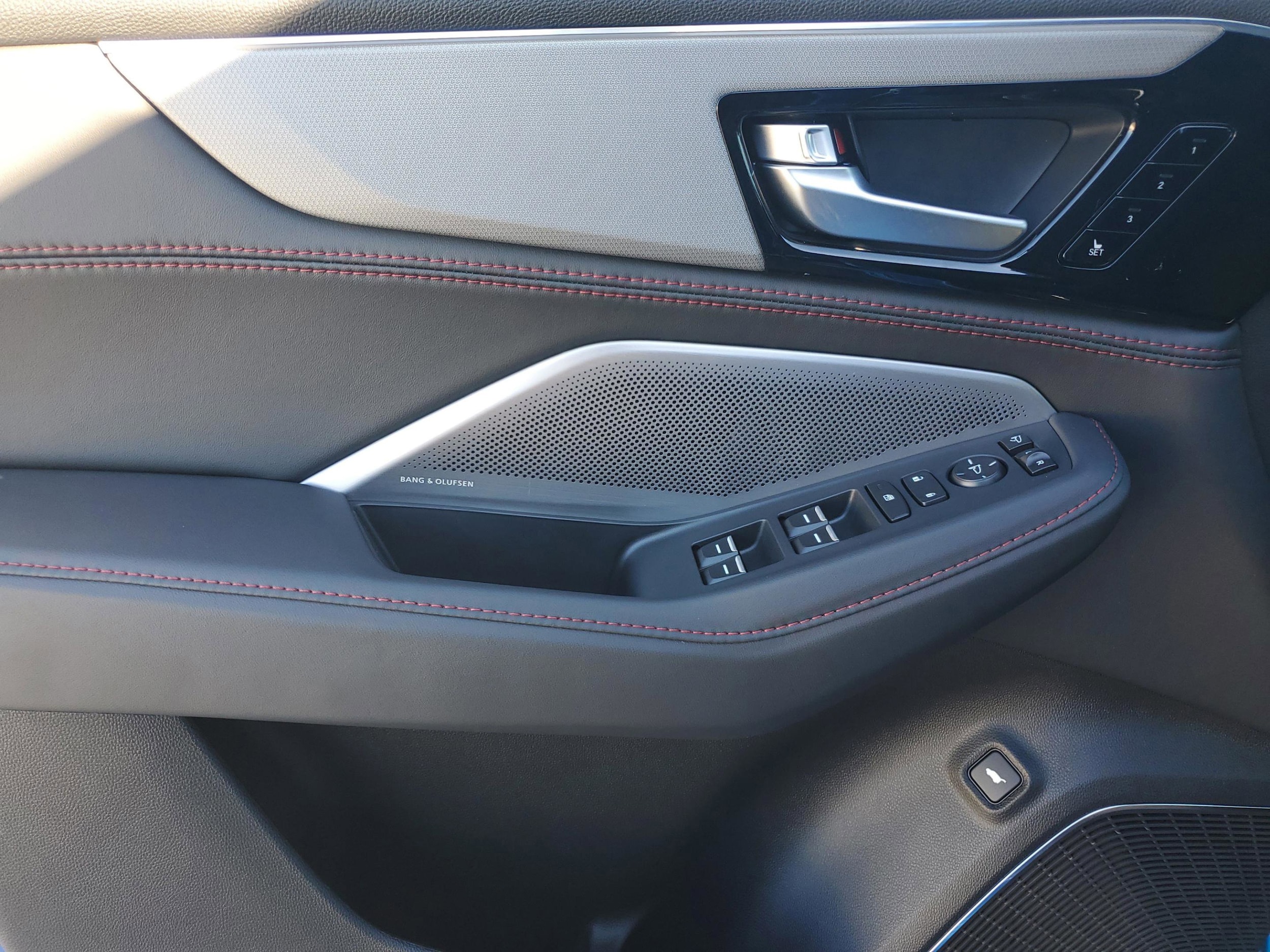 2026 Acura MDX A-Spec w/Advance Package - Photo 17