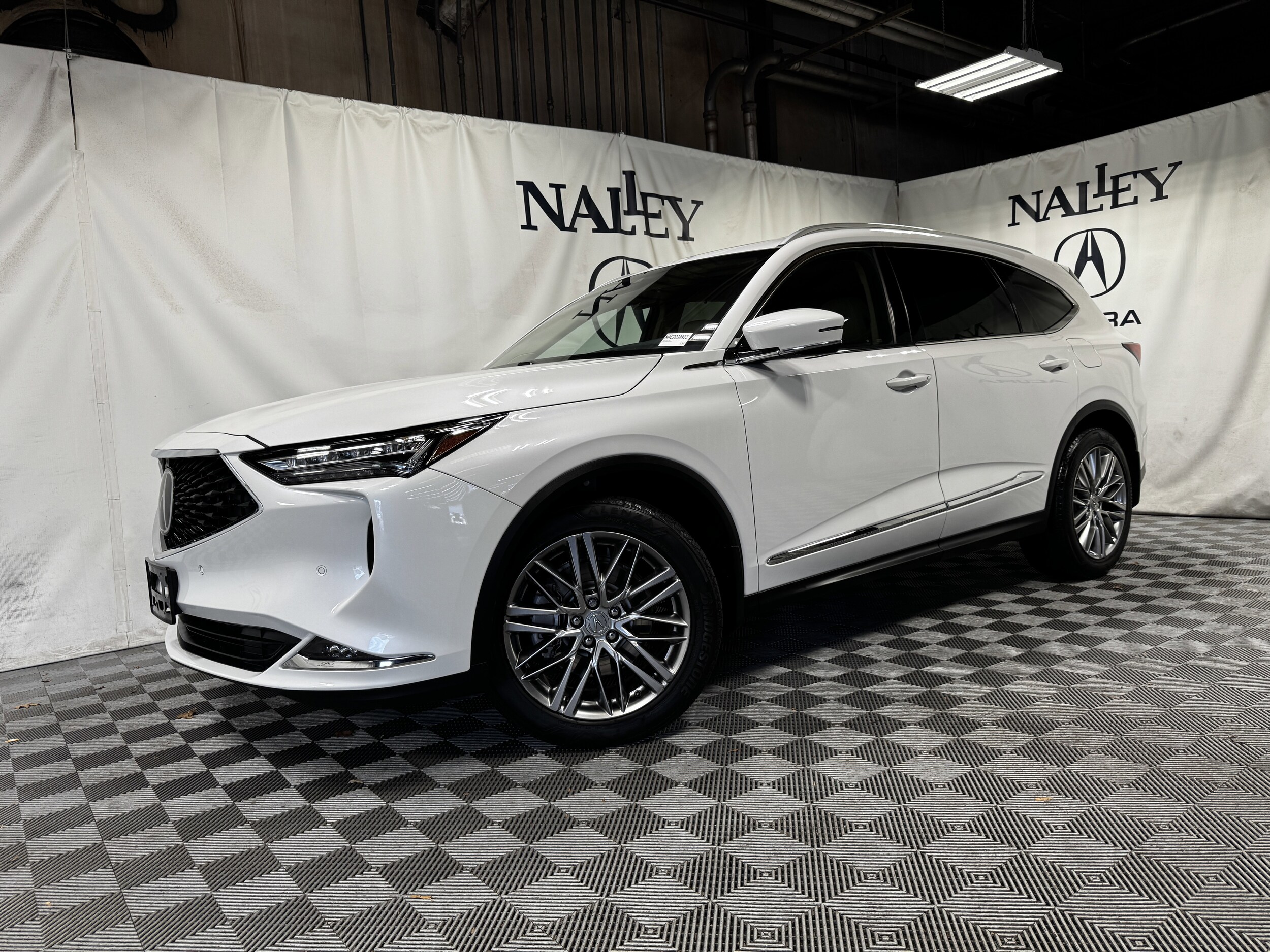 2023 Acura MDX Advance Package's photo