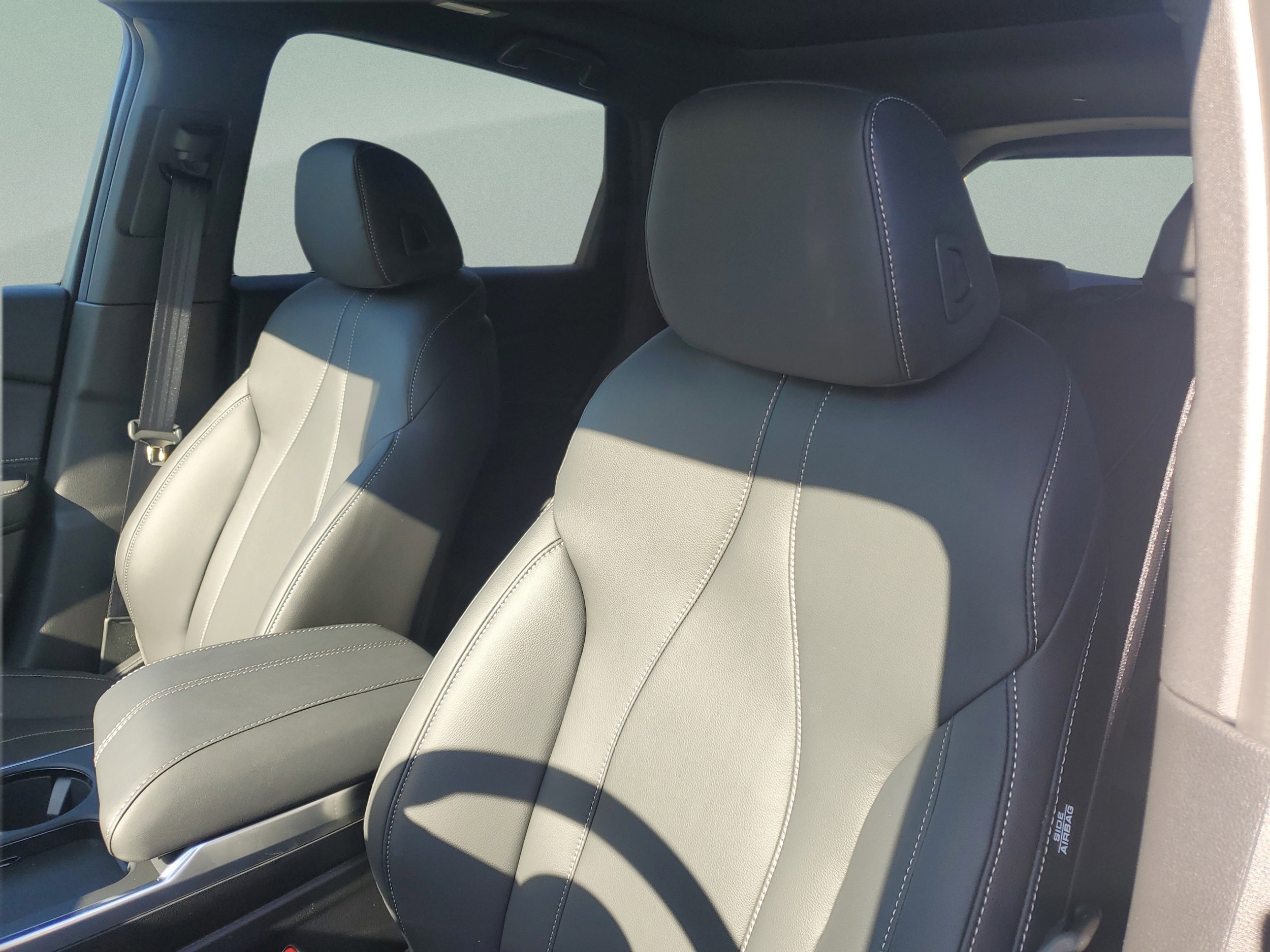 2026 Acura RDX Base - Photo 21
