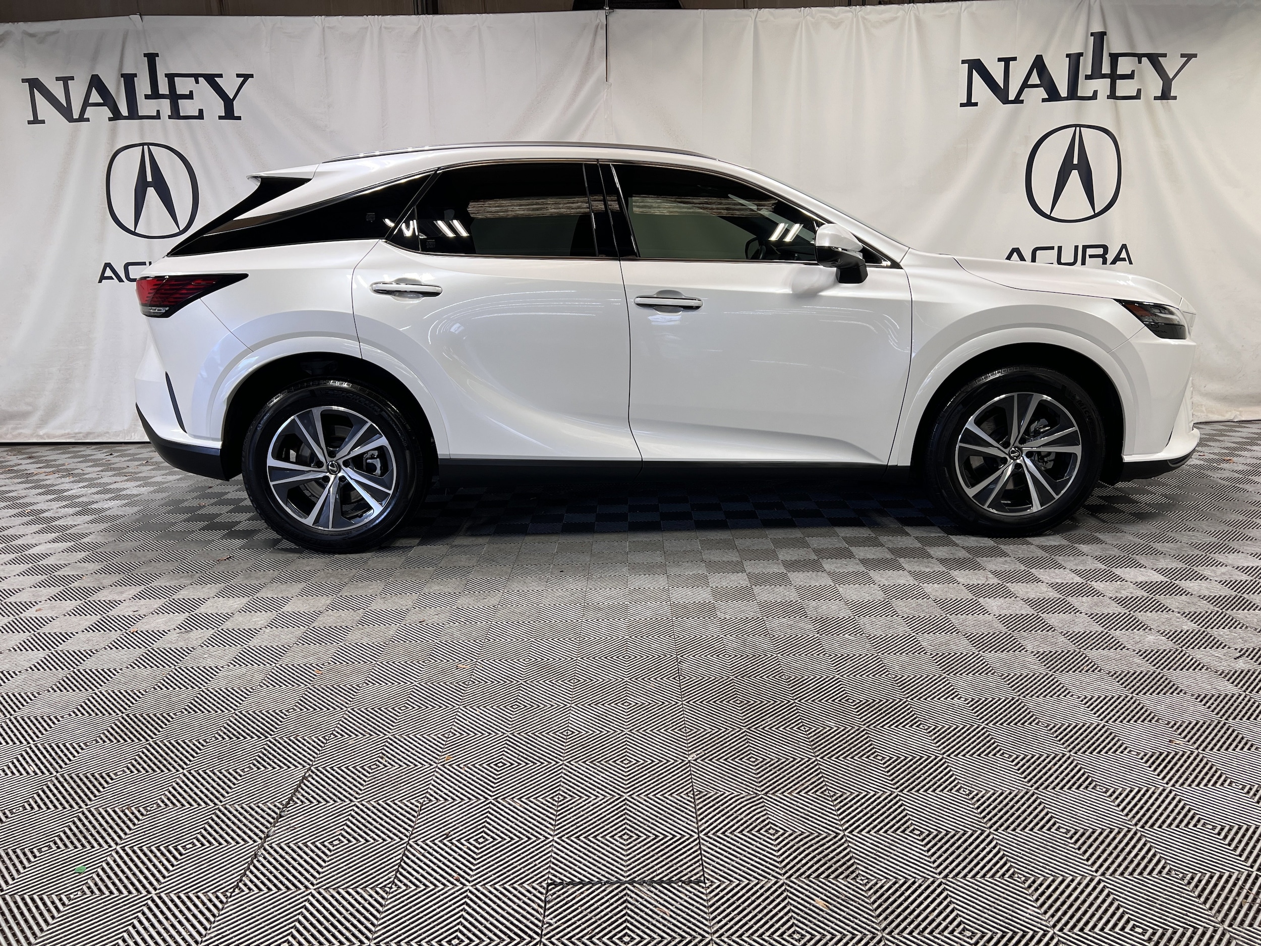 Used 2023 Lexus RX 350 with VIN JTJCHMAA7P2000447 for sale in Marietta, GA