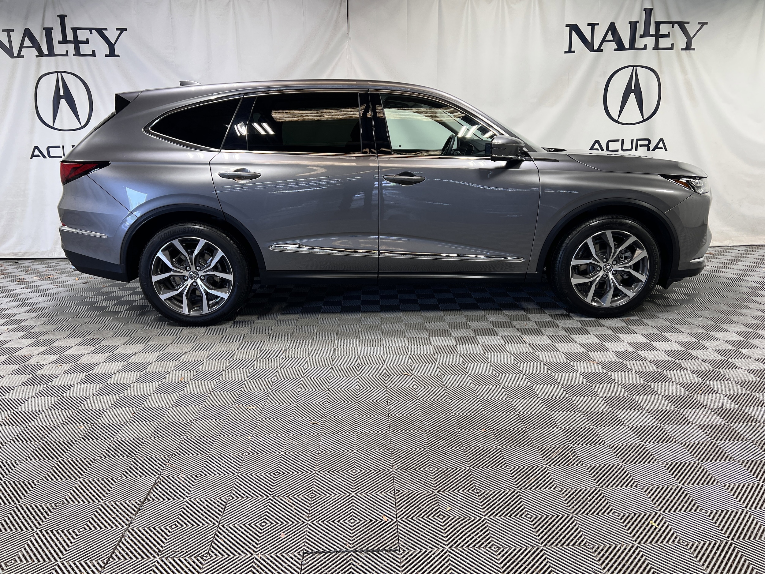 Used 2024 Acura MDX Technology Package with VIN 5J8YD9H48RL007987 for sale in Marietta, GA