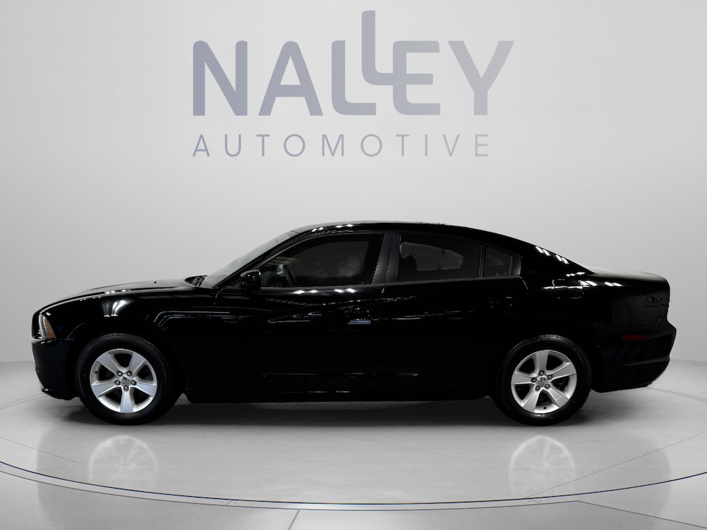 Used 2014 Dodge Charger SE Sedan
