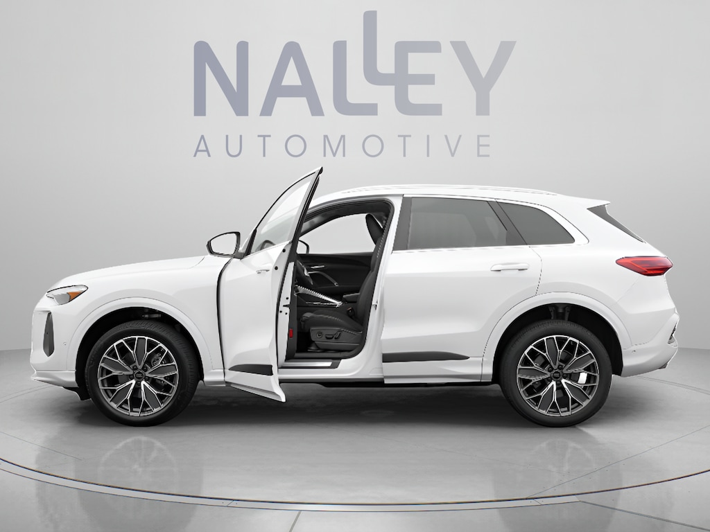 Used 2025 Audi Q5 S line Premium SUV
