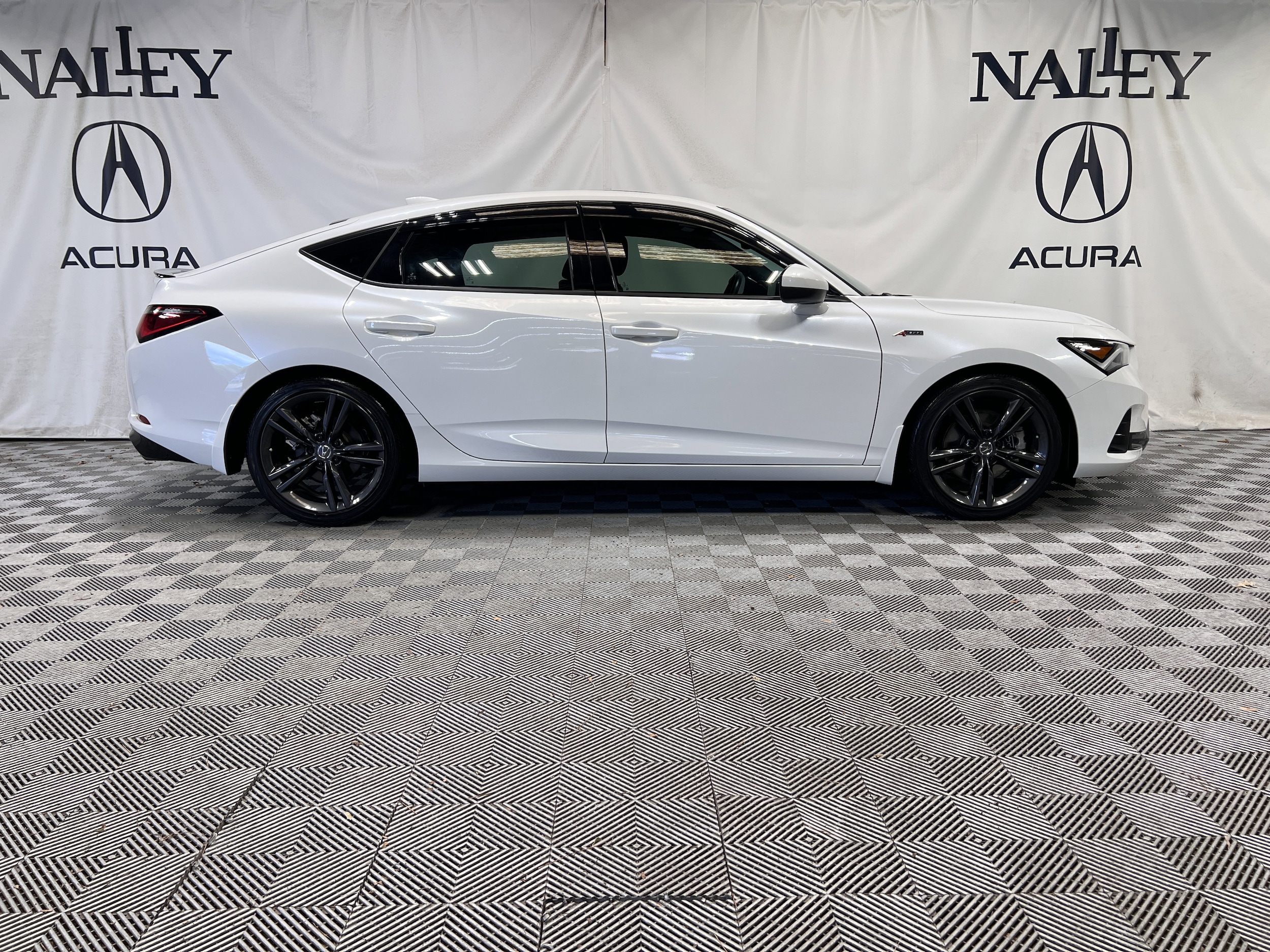 Used 2024 Acura Integra A-Spec with VIN 19UDE4H32RA000180 for sale in Marietta, GA