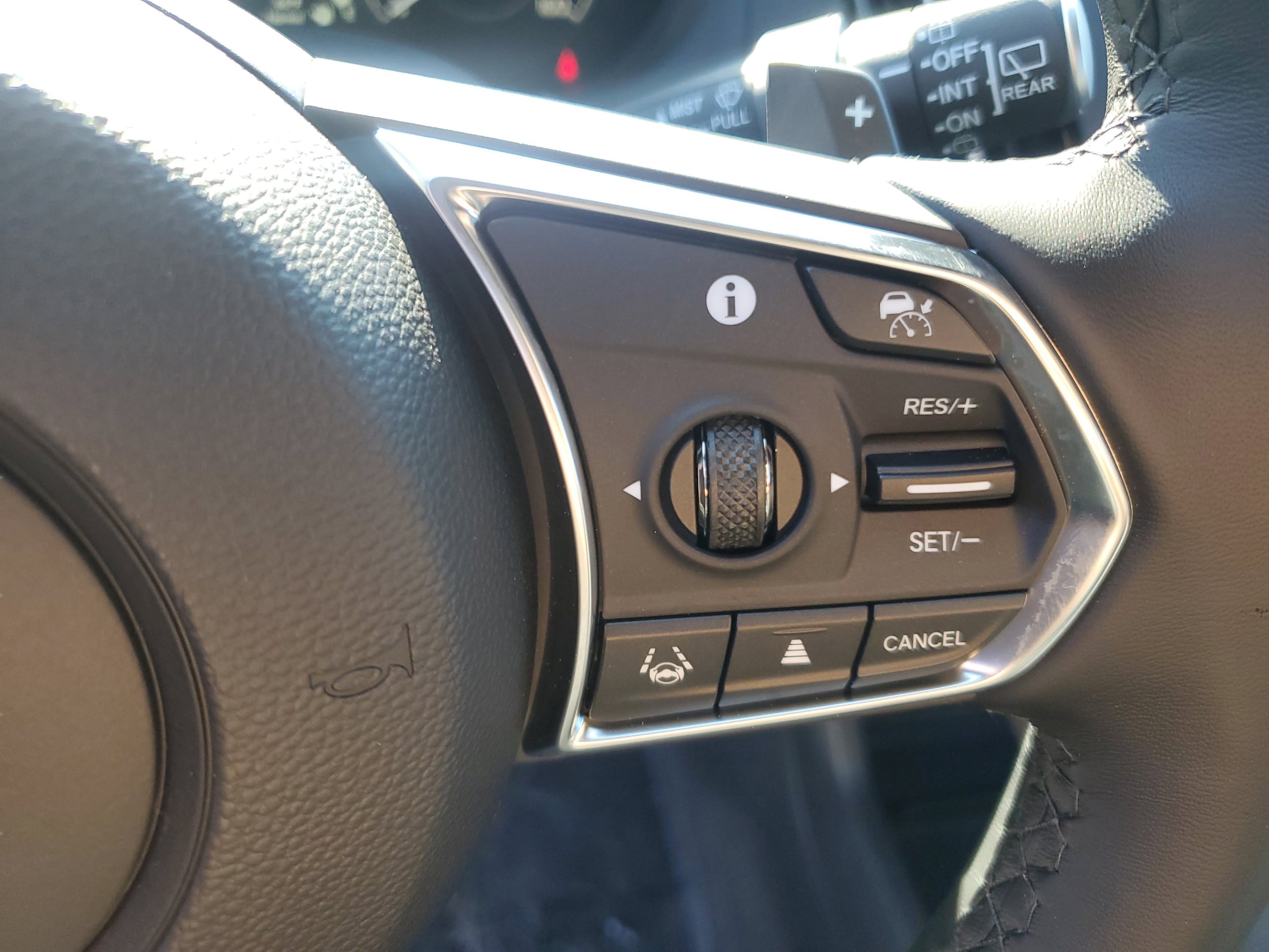 2026 Acura RDX Base - Photo 15