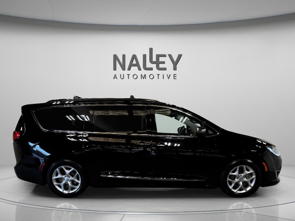 Used 2019 Chrysler Pacifica Limited Van Passenger Van