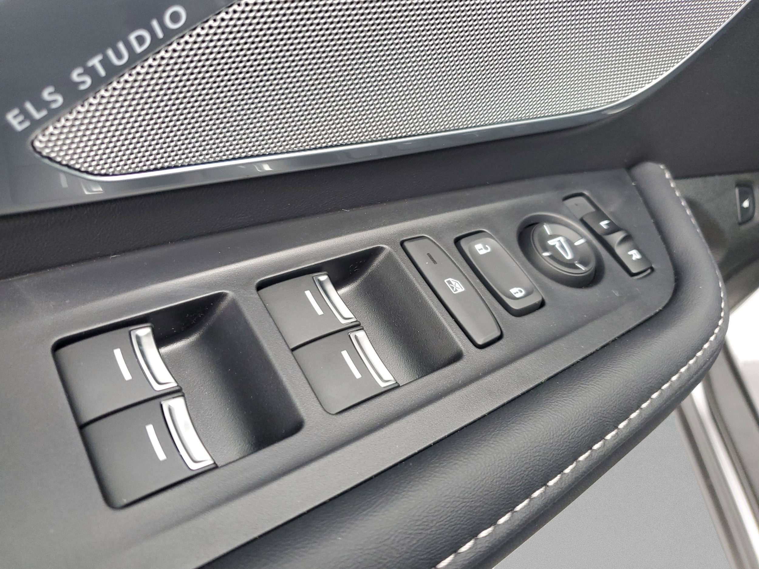 2026 Acura RDX Technology Package - Photo 14