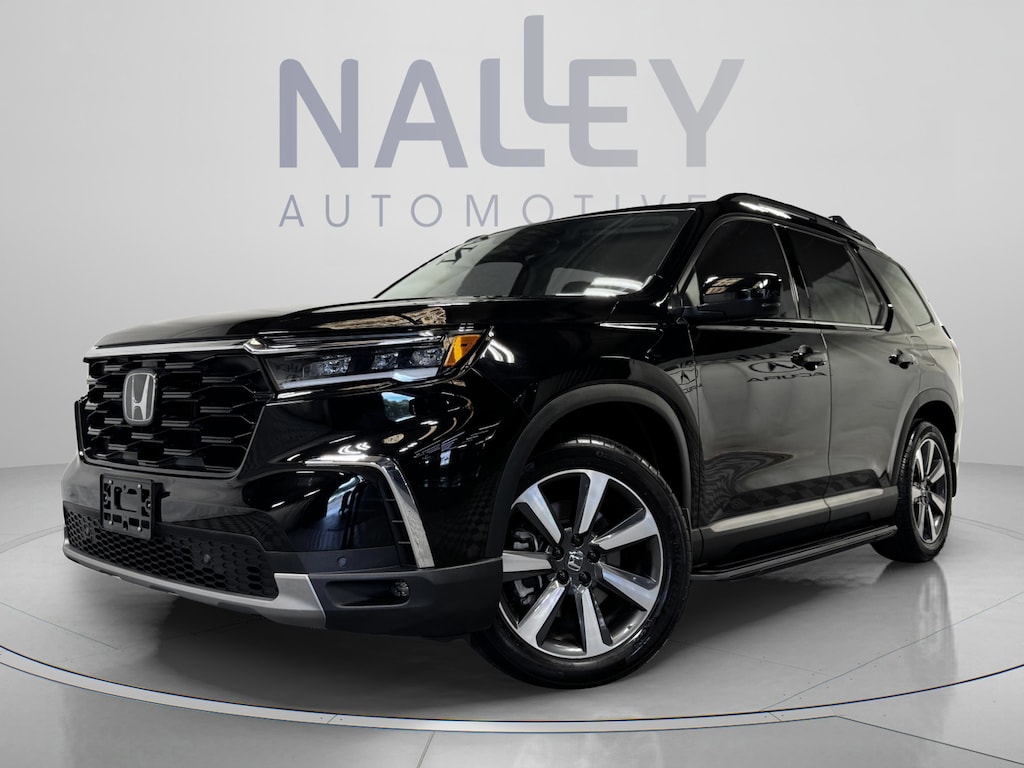 Used 2025 Honda Pilot Touring SUV