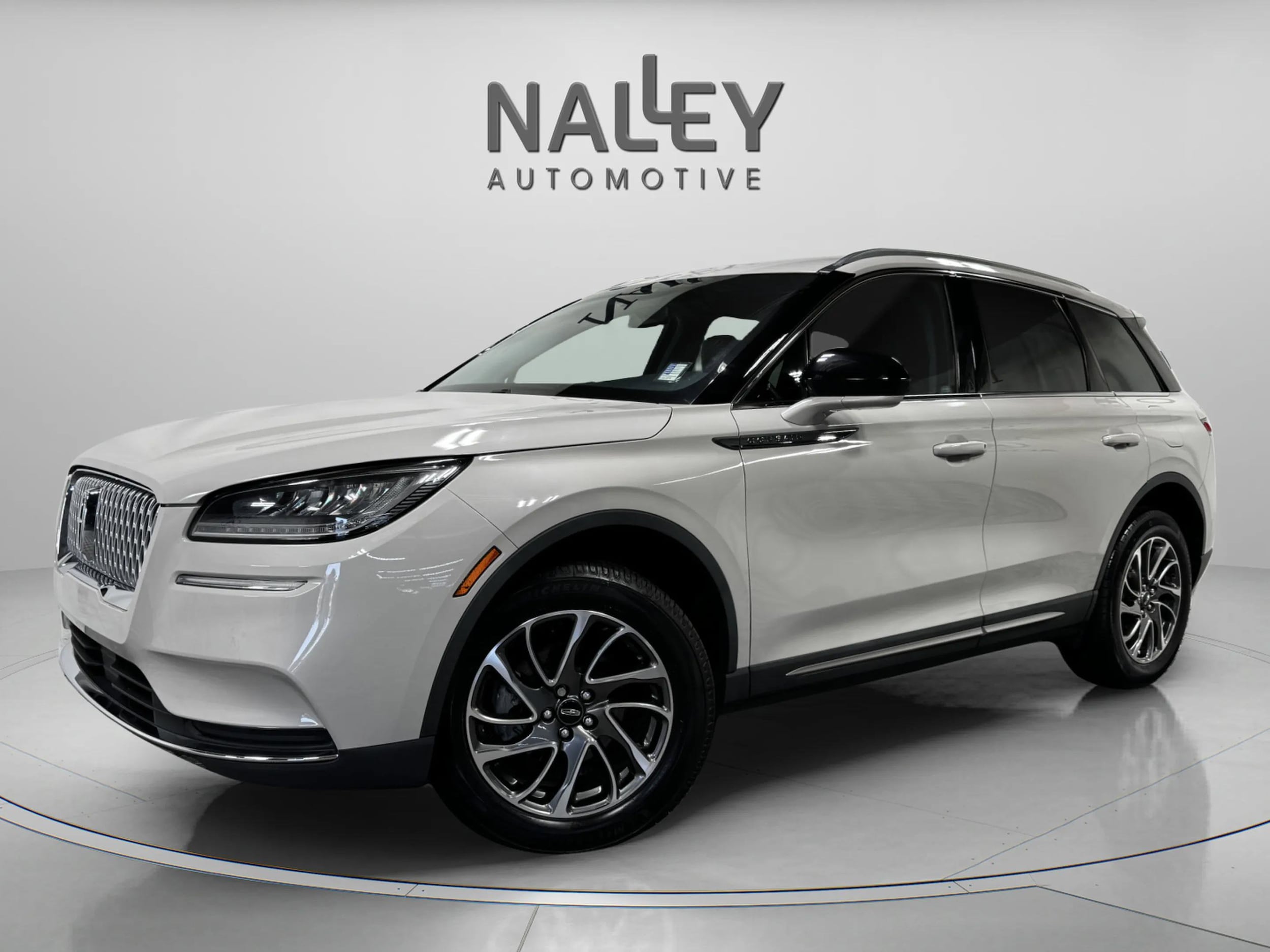 2022 Lincoln Corsair Base