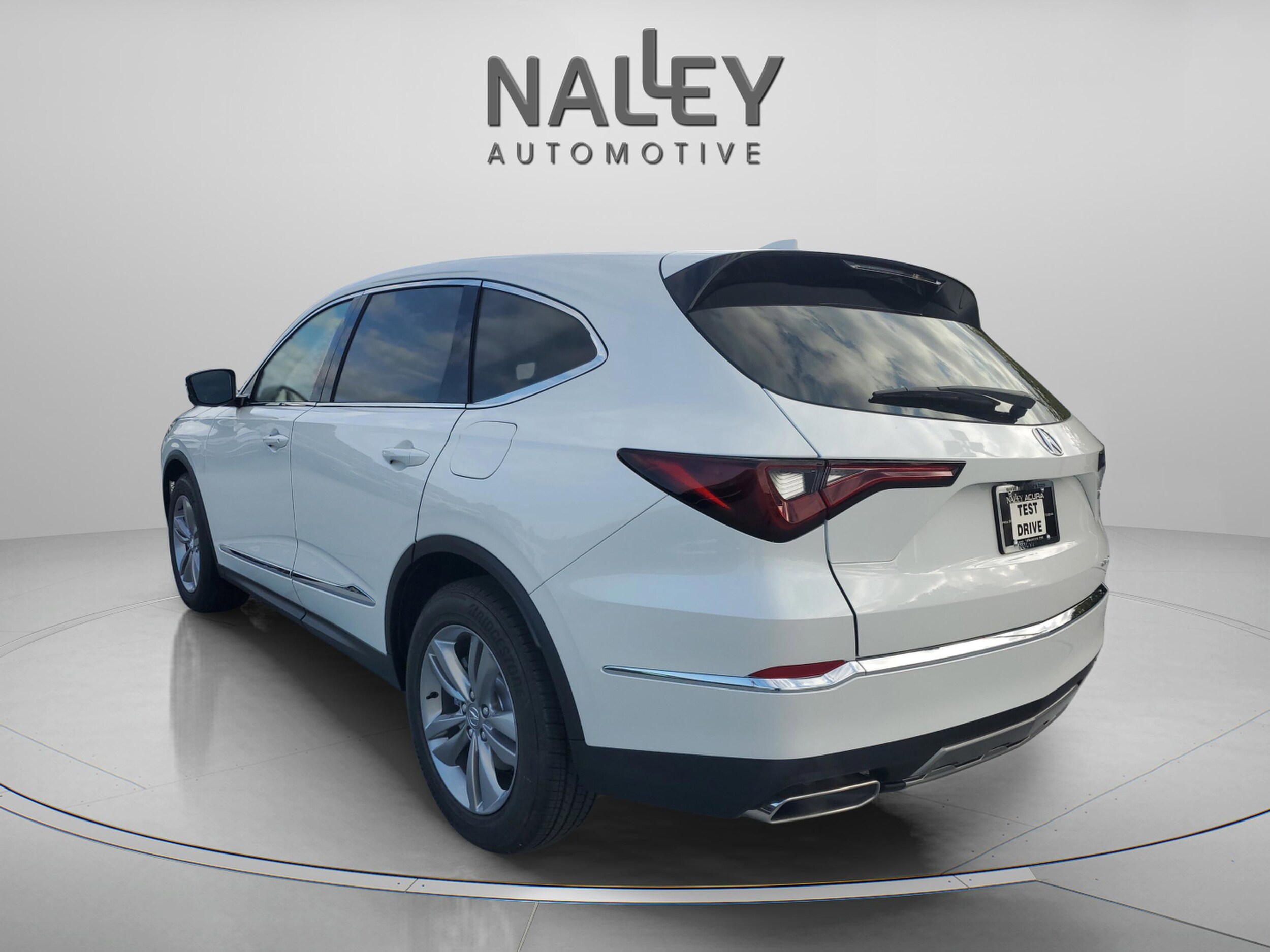 2026 Acura MDX Base SH-AWD photo 2