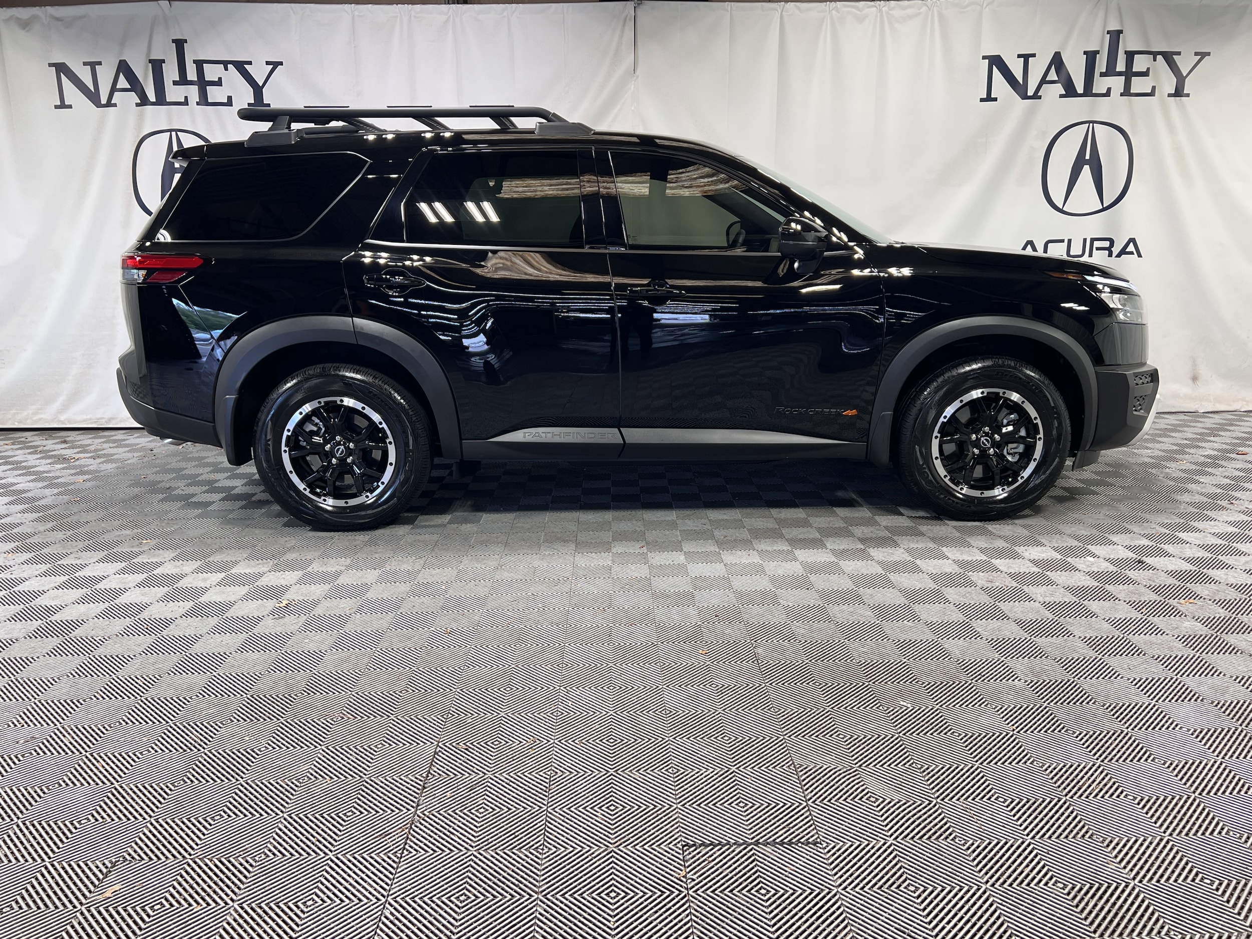 Used 2024 Nissan Pathfinder Rock Creek with VIN 5N1DR3BD8RC234869 for sale in Marietta, GA