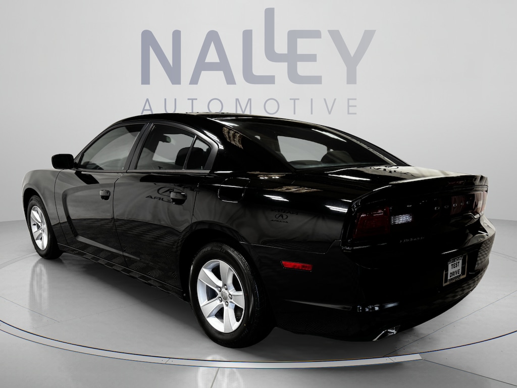 Used 2014 Dodge Charger SE Sedan