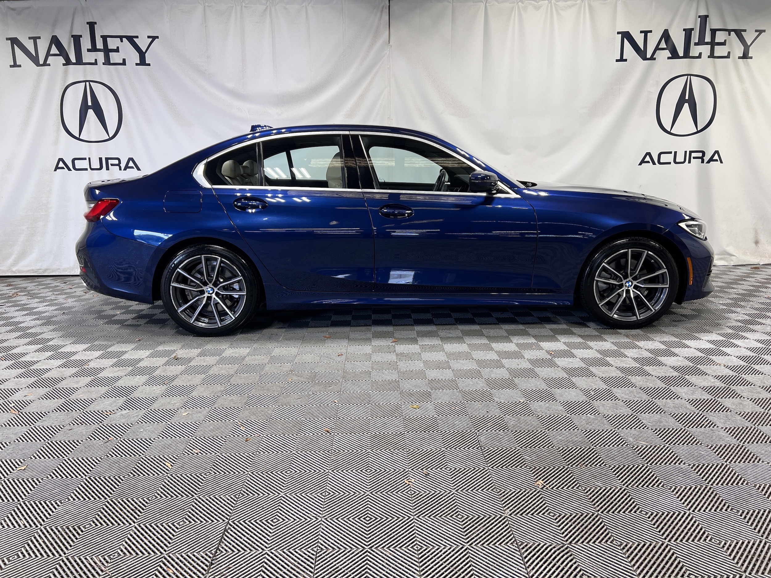 Used 2019 BMW 3 Series 330i with VIN WBA5R1C5XKFH03100 for sale in Marietta, GA