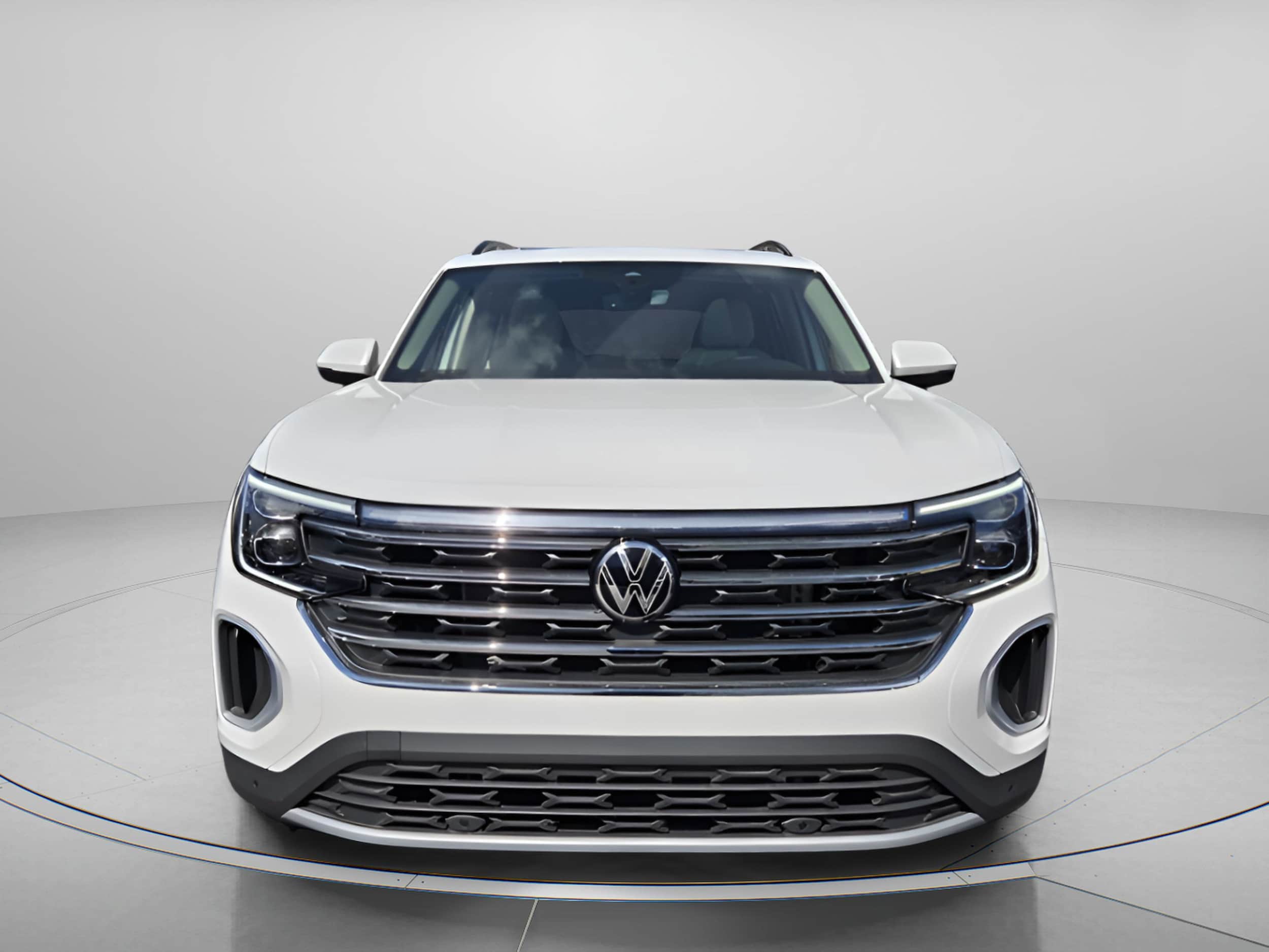 2026 Volkswagen Atlas SE w/Tech - Photo 8