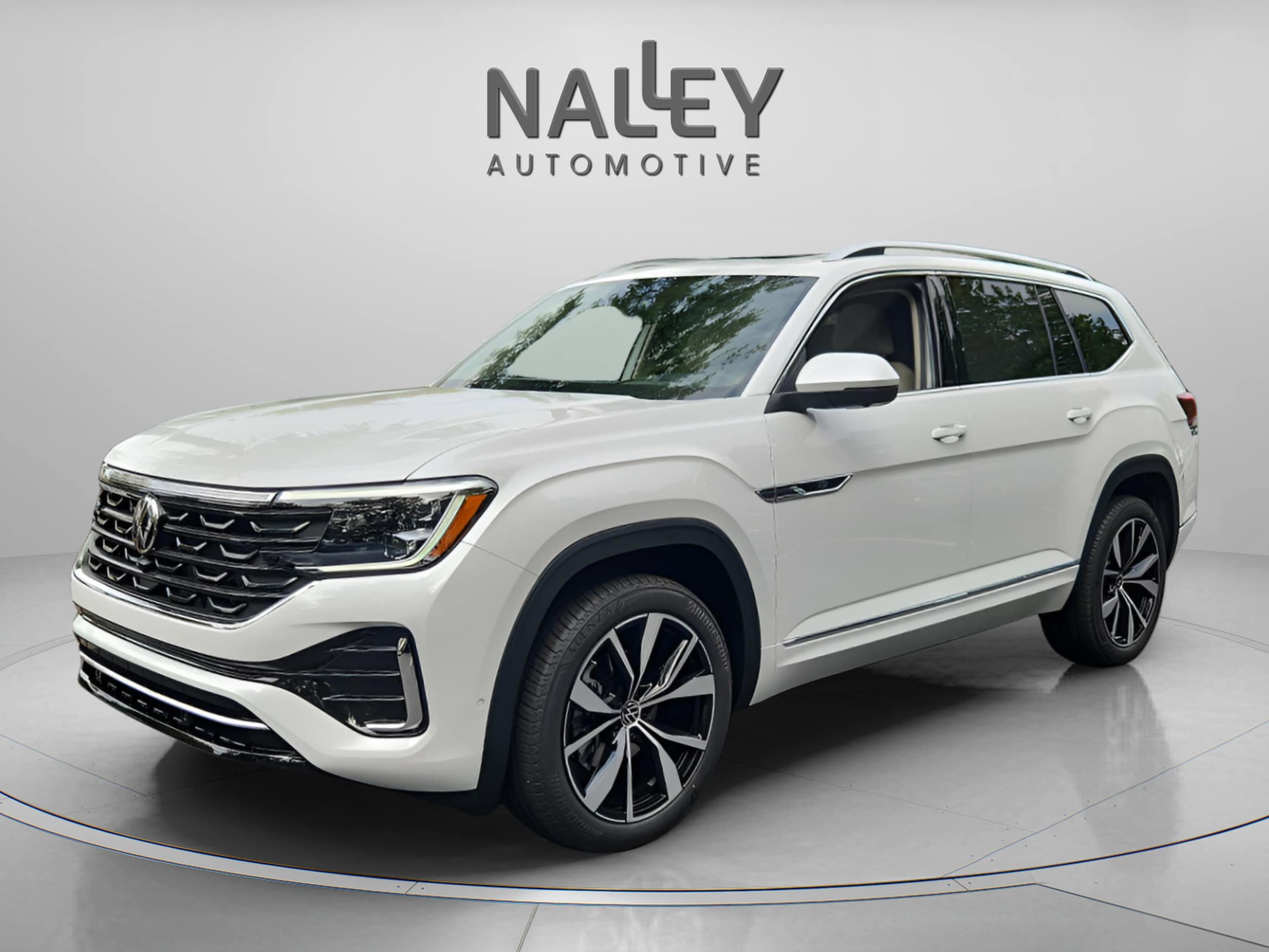 2026 Volkswagen Atlas SEL Premium R-Line's photo