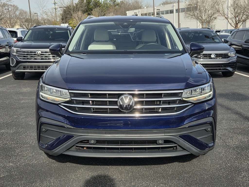 Used 2022 Volkswagen Tiguan SE SUV