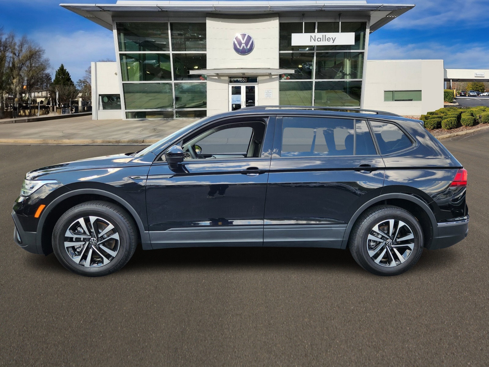 Used 2023 Volkswagen Tiguan S with VIN 3VVRB7AXXPM034932 for sale in Alpharetta, GA