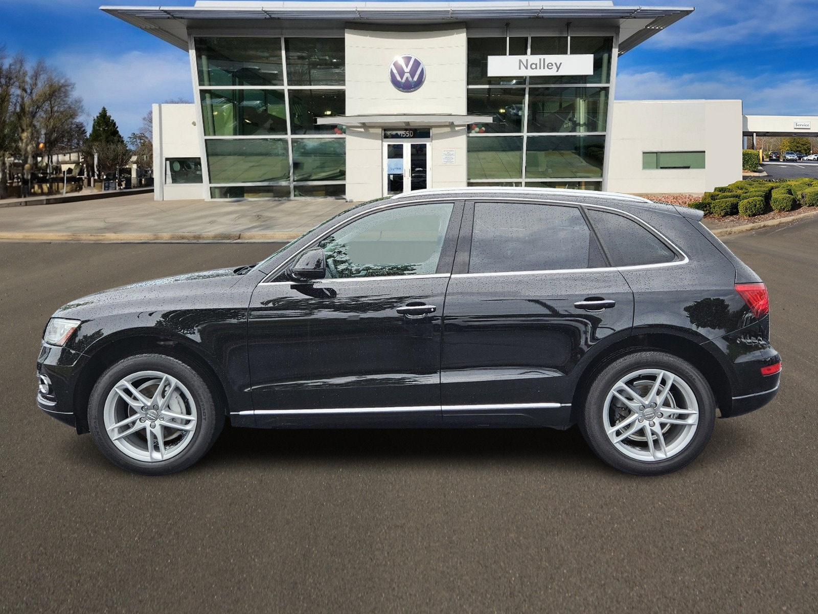 Used 2015 Audi Q5 Premium Plus with VIN WA1LFAFP0FA088924 for sale in Alpharetta, GA