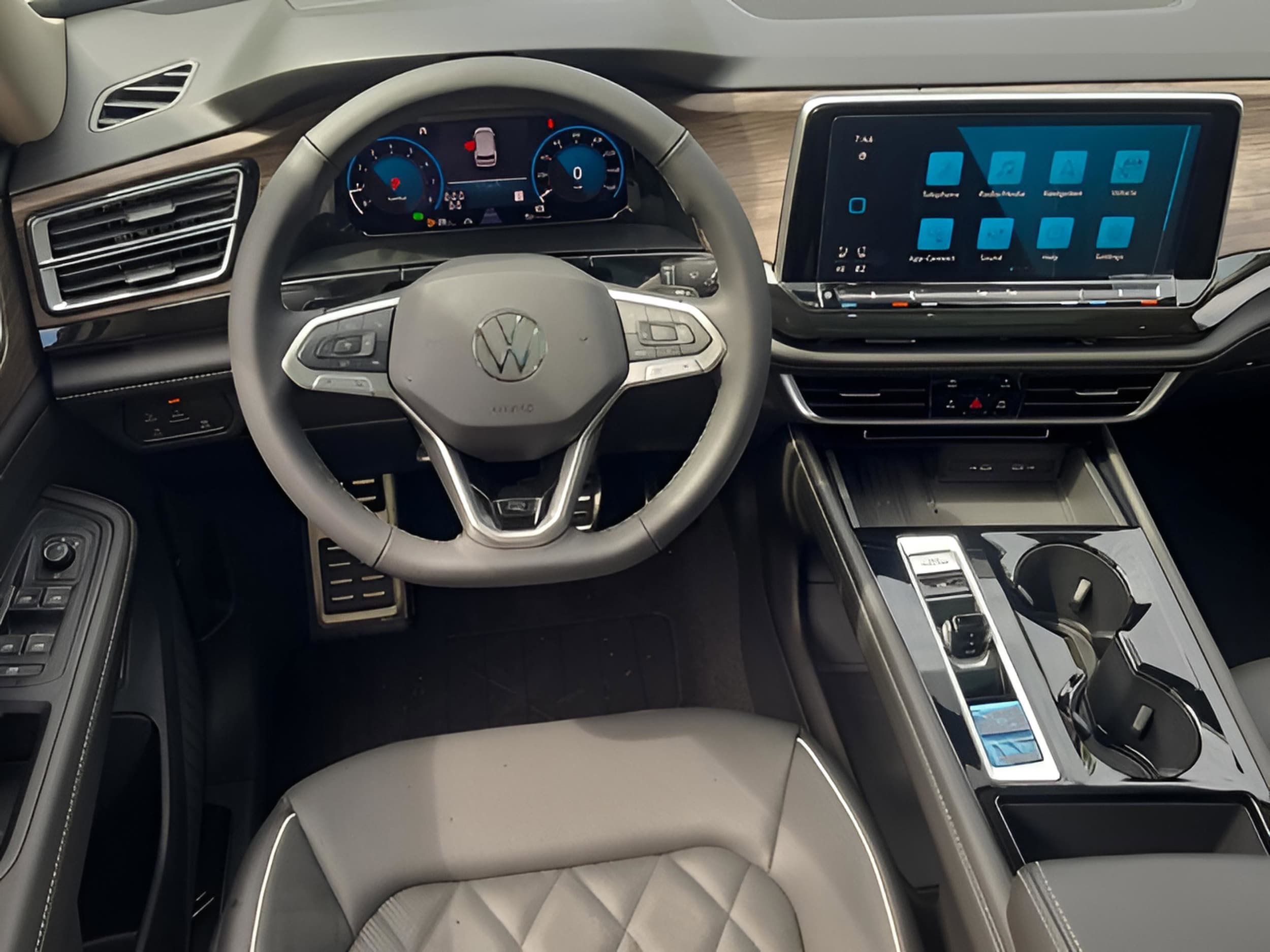 2026 Volkswagen Atlas SEL Premium R-Line - Photo 14