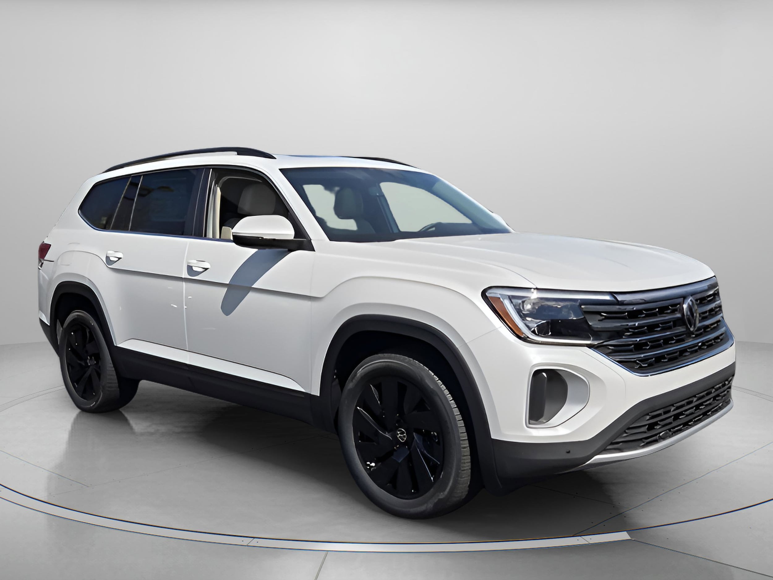 2026 Volkswagen Atlas SE w/Tech - Photo 7