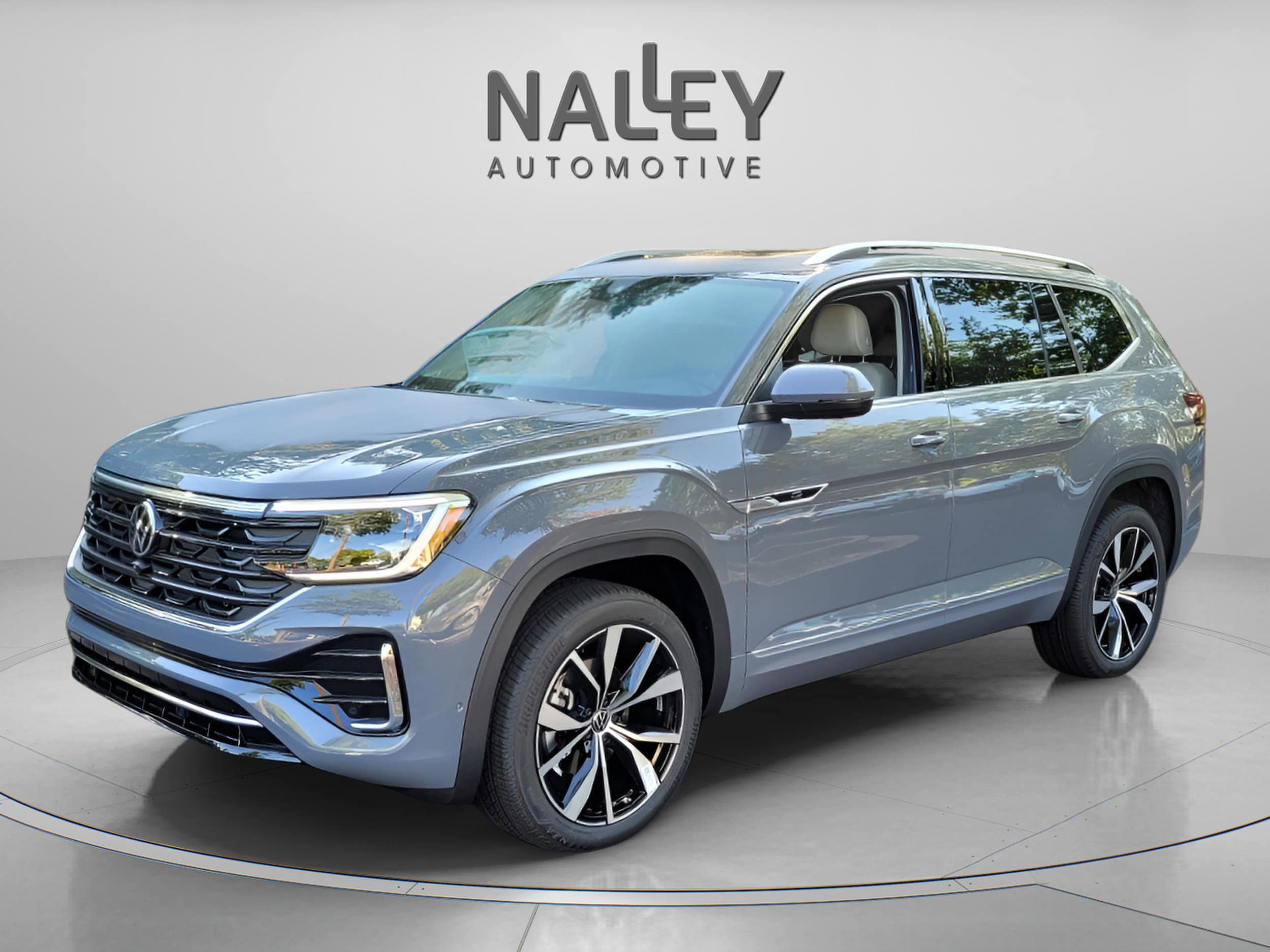 2026 Volkswagen Atlas SEL Premium R-Line's photo