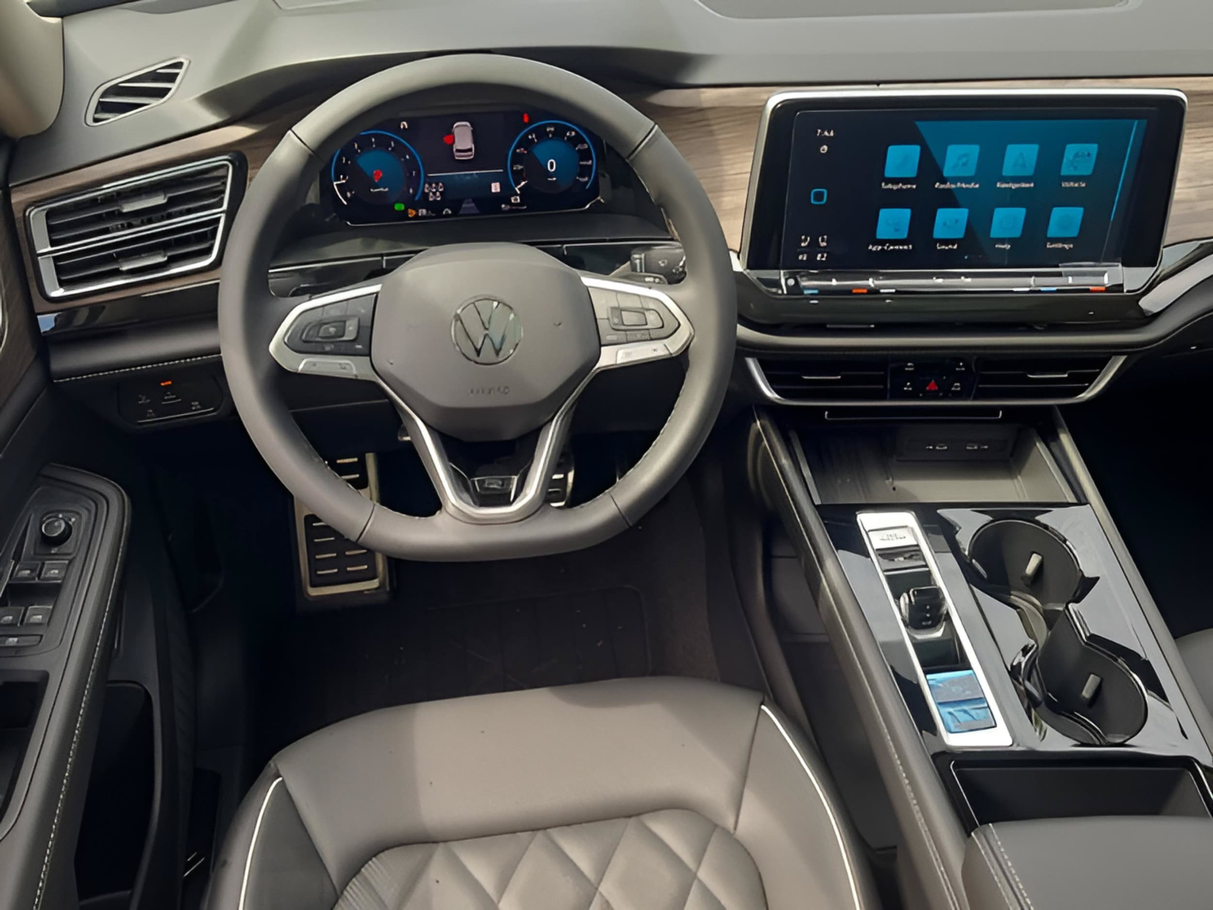 2026 Volkswagen Atlas SEL Premium R-Line - Photo 14