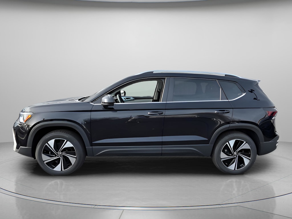 New 2026 Volkswagen Taos 1.5T SE SUV
