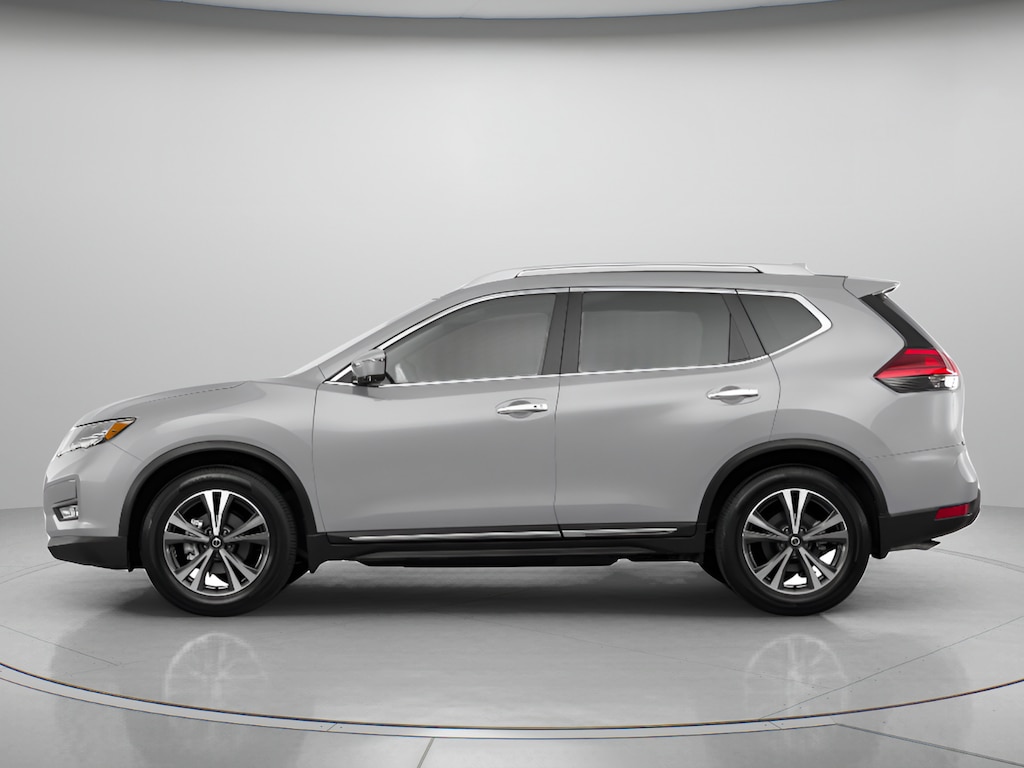 Used 2017 Nissan Rogue SV SUV