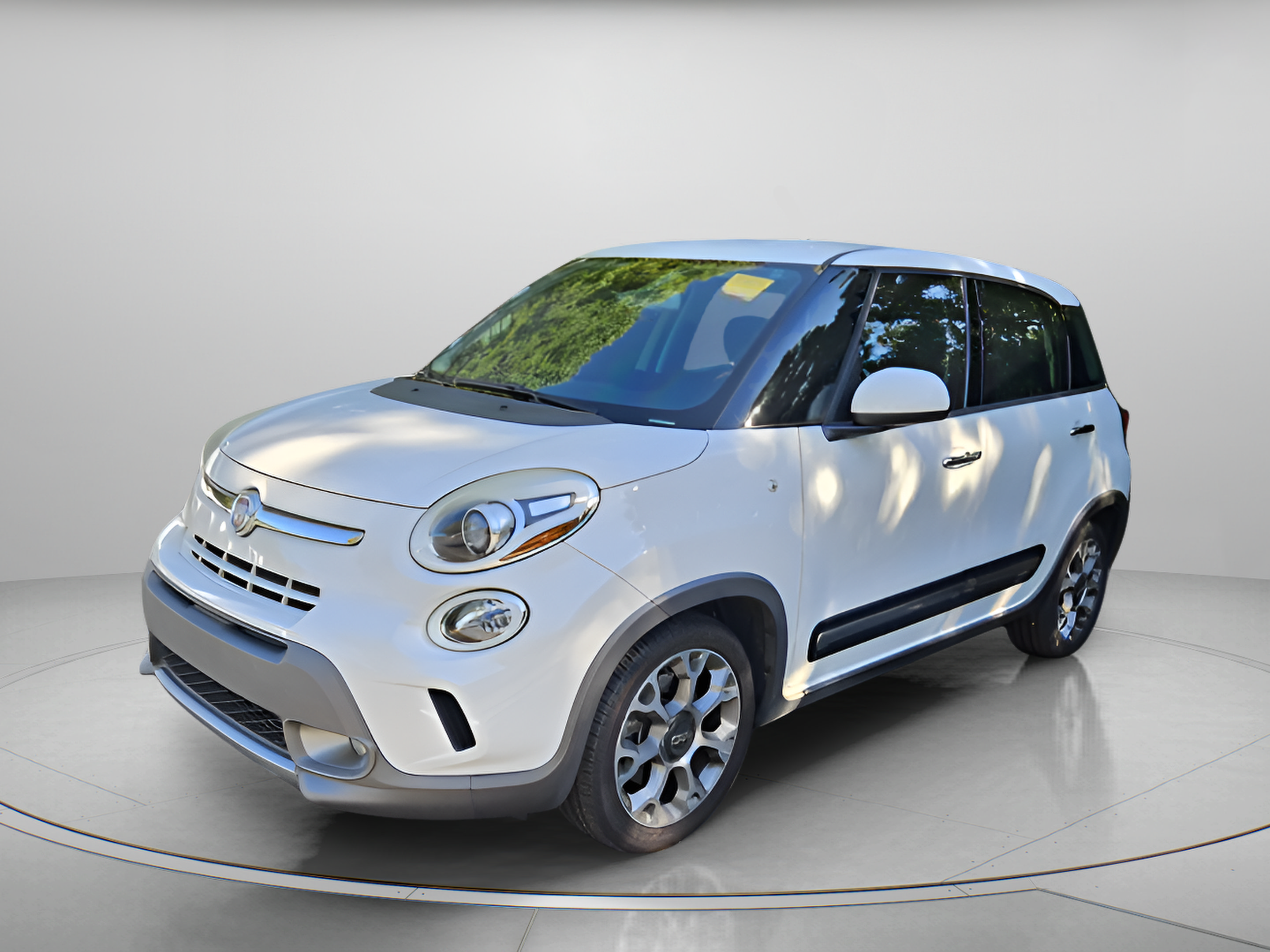 2015 FIAT 500L