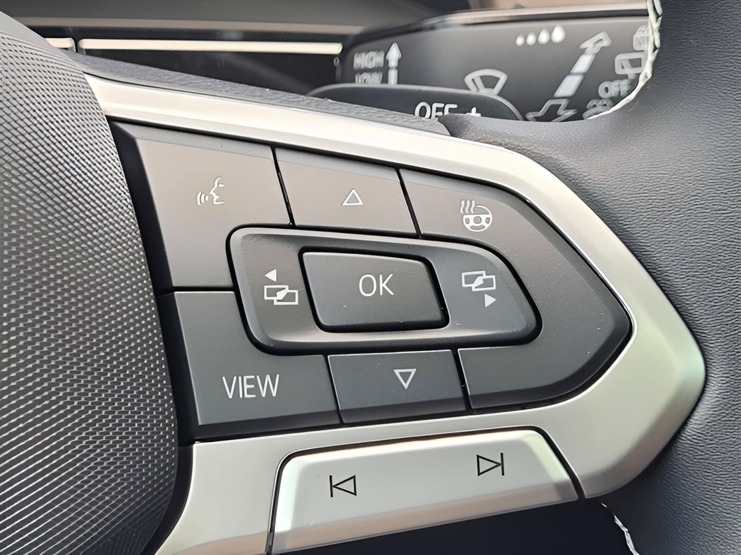2026 Volkswagen Atlas SEL - Photo 17
