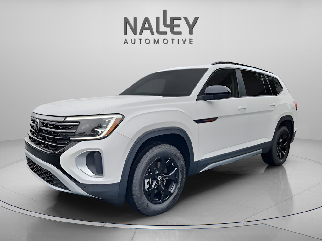 New 2024 Volkswagen Atlas 2.0T Peak Edition SEL SUV