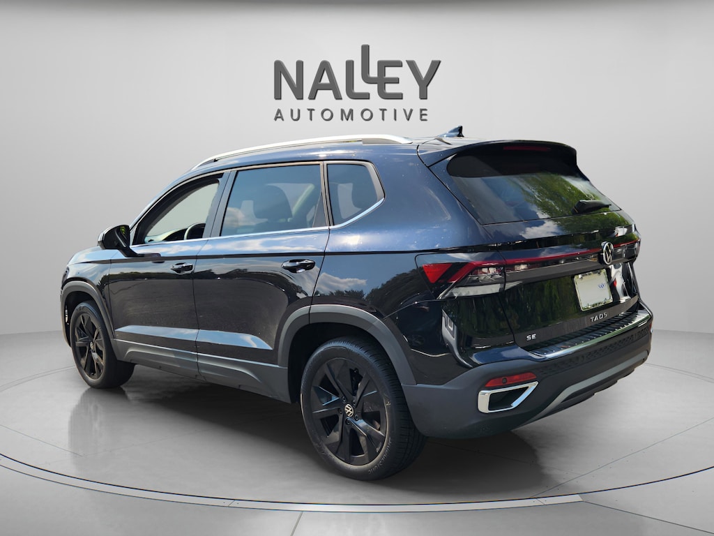 Used 2025 Volkswagen Taos SE SUV