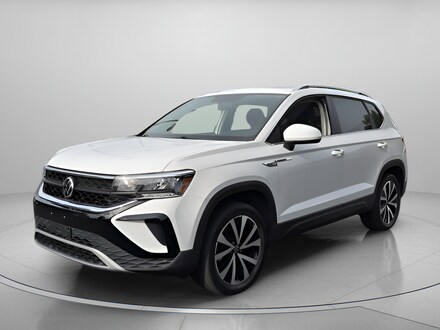 2022 Volkswagen Taos SE SUV