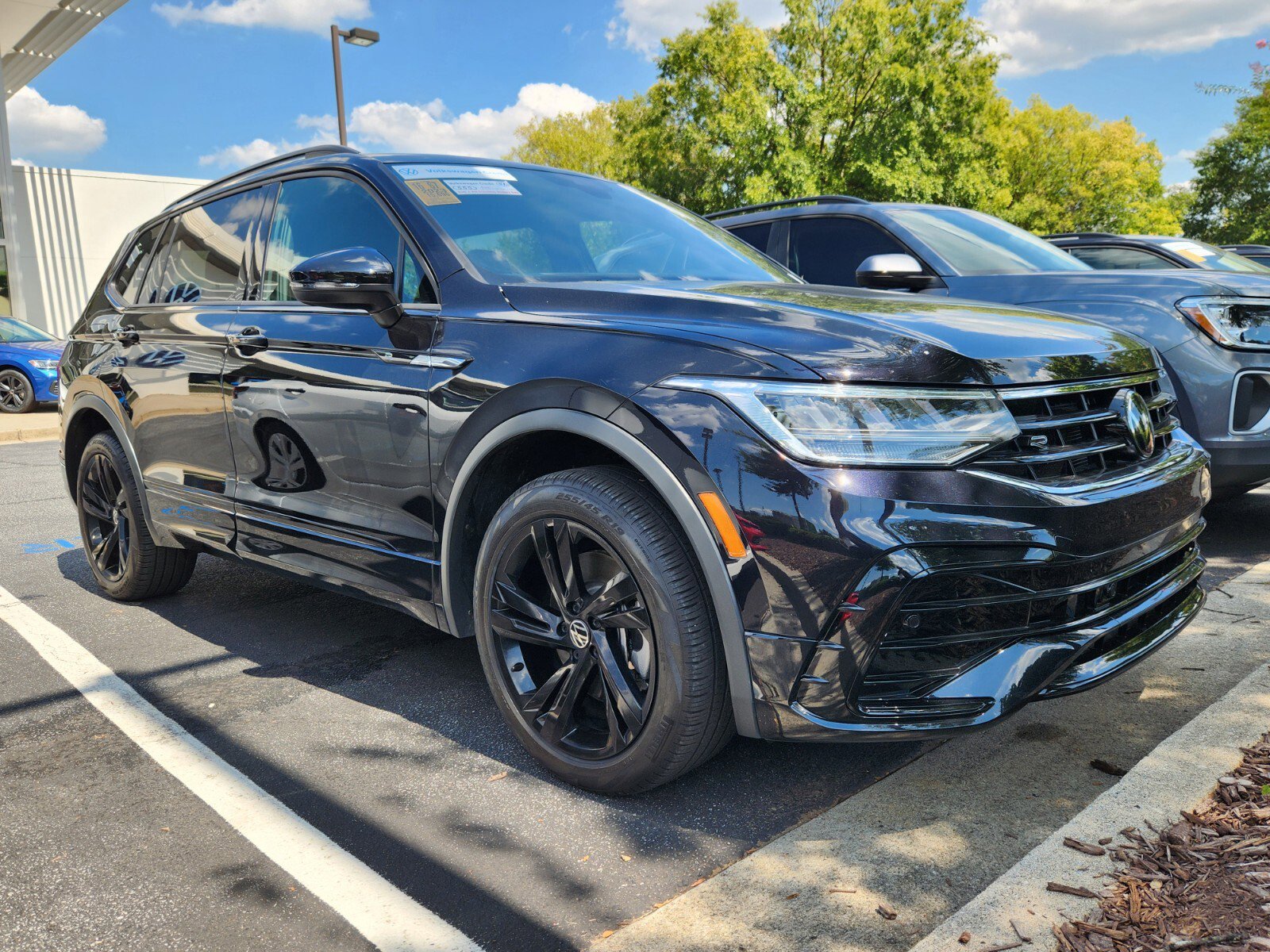 Used 2023 Volkswagen Tiguan SE R-LINE BLACK with VIN 3VVCB7AX4PM125233 for sale in Alpharetta, GA