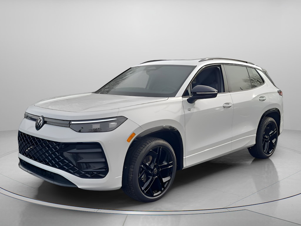 New 2026 Volkswagen Tiguan 2.0T SE R-Line Black SUV