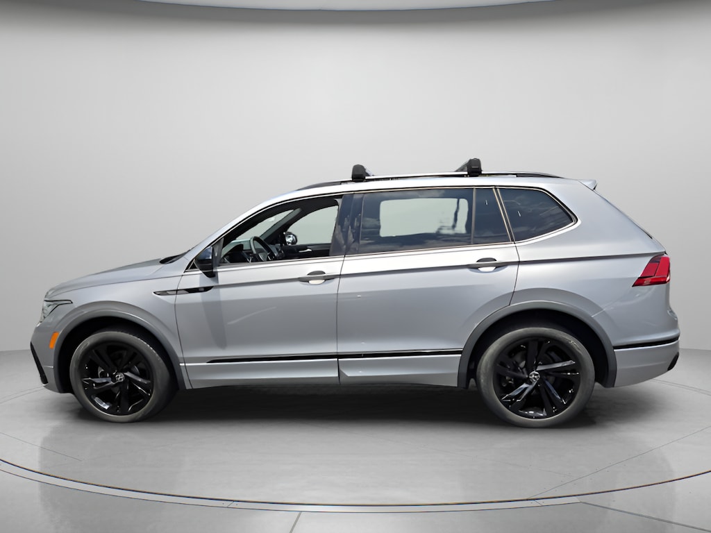 Certified 2023 Volkswagen Tiguan SE R-Line Black SUV