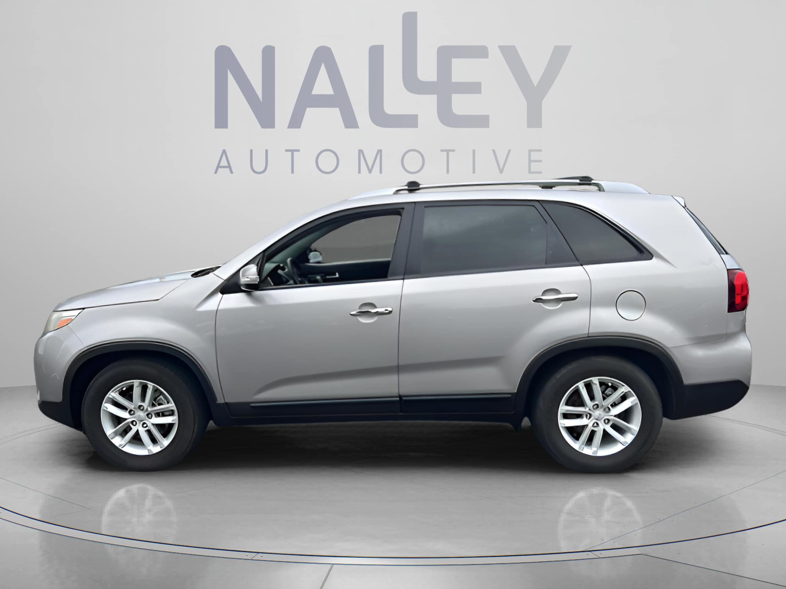 Used 2014 Kia Sorento LX with VIN 5XYKT4A6XEG447978 for sale in Alpharetta, GA