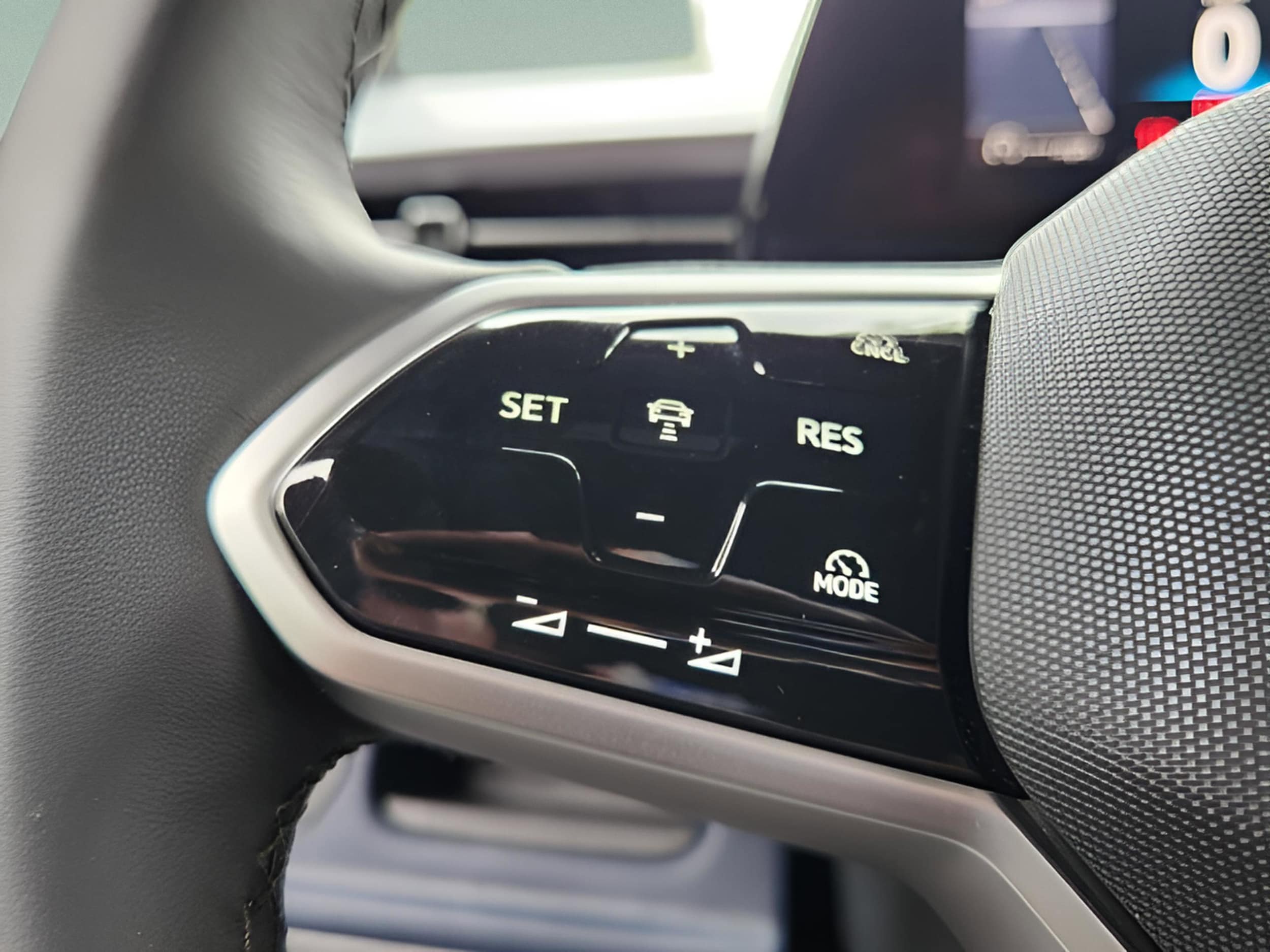 2025 Volkswagen ID. Buzz PRO S - Photo 16