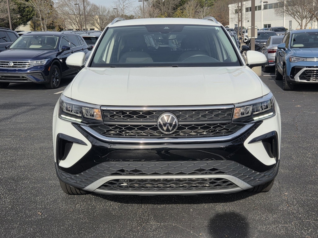 Used 2022 Volkswagen Taos SE SUV