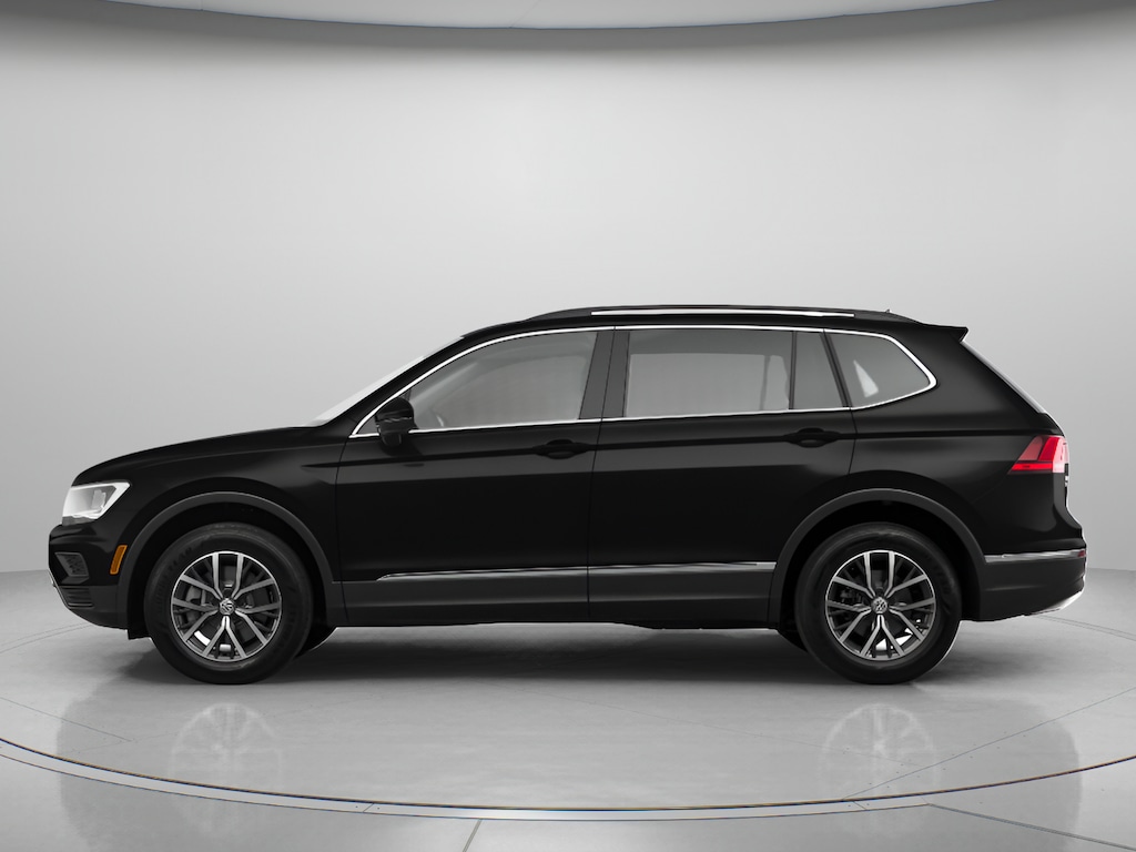 Used 2021 Volkswagen Tiguan SE SUV