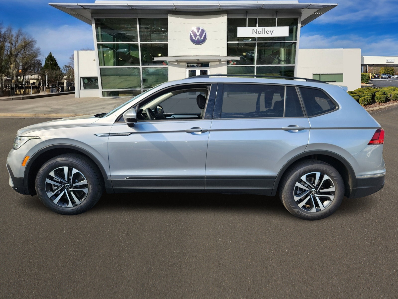 Used 2024 Volkswagen Tiguan S with VIN 3VVFB7AX7RM063259 for sale in Alpharetta, GA