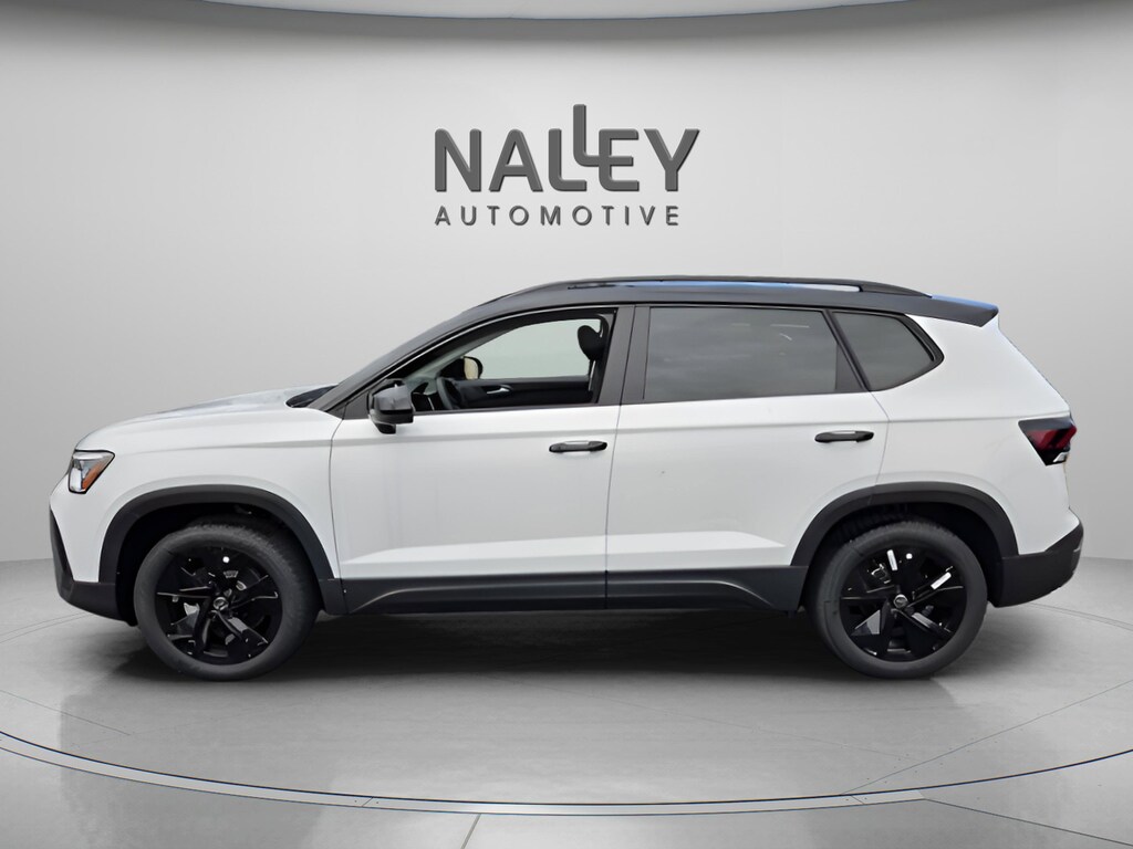 New 2026 Volkswagen Taos 1.5T SE Black SUV