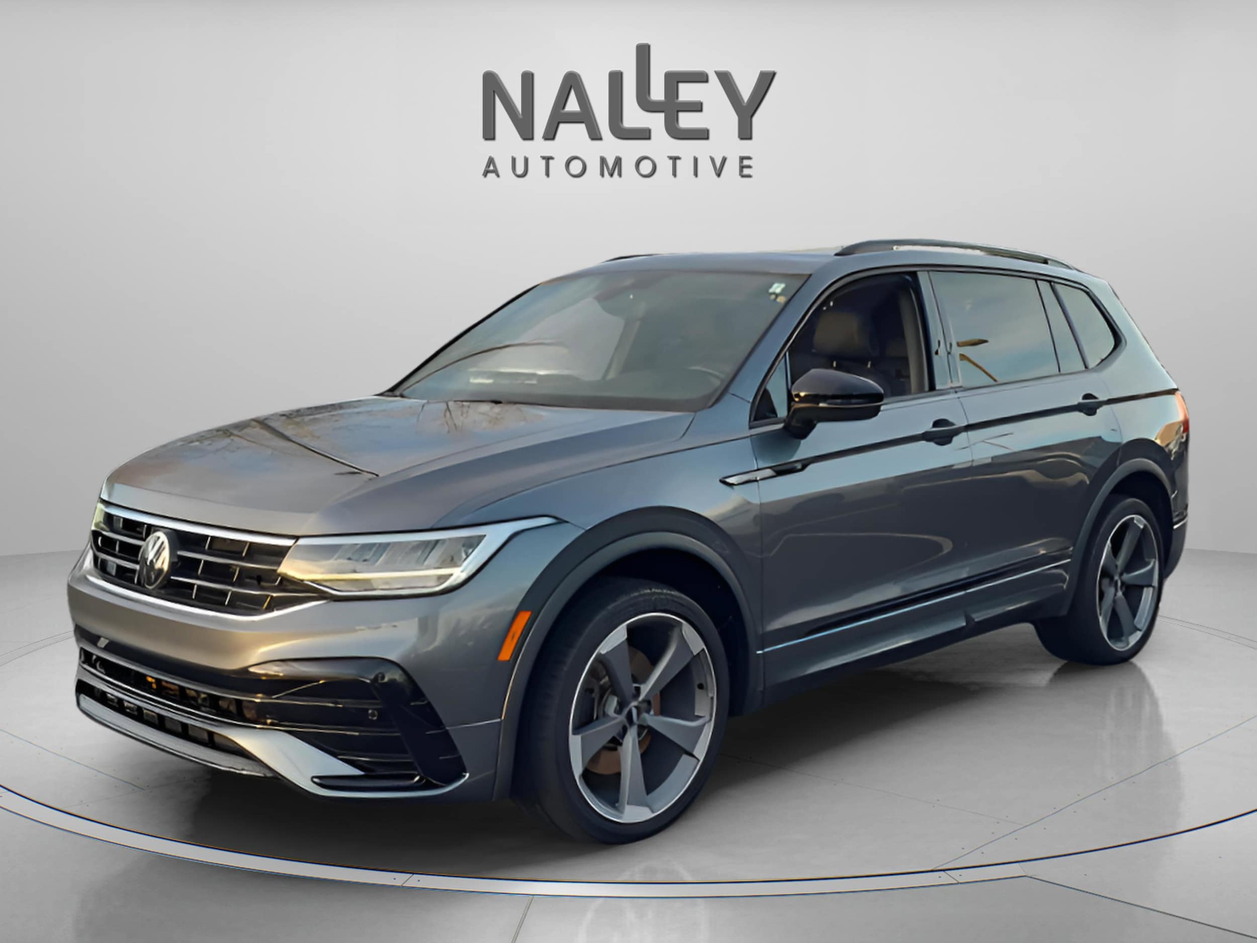 2022 Volkswagen Tiguan SE R-LINE BLACK