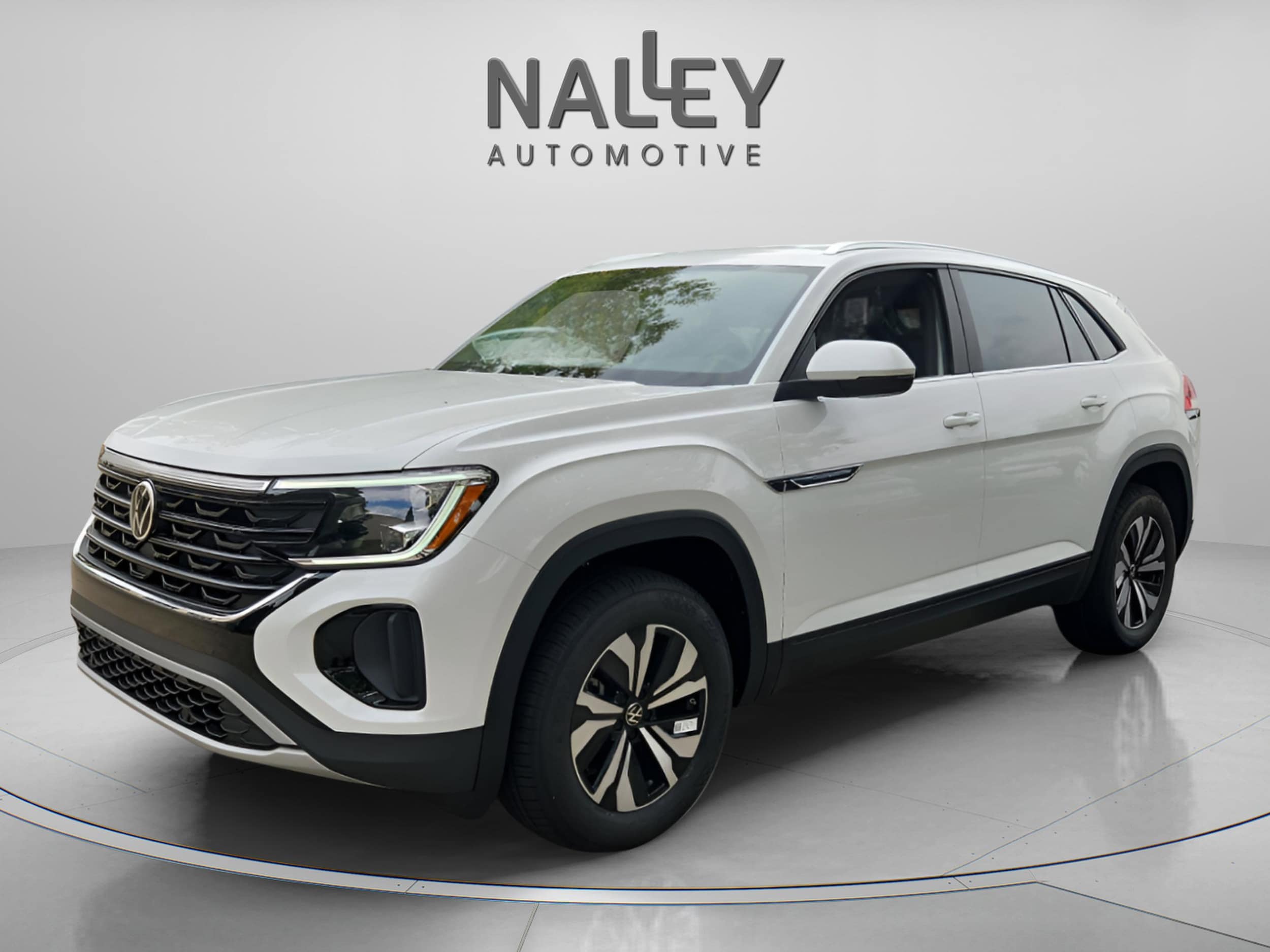 2026 Volkswagen Atlas Cross Sport SE's photo