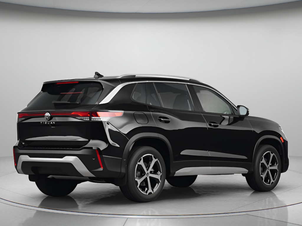 Used 2025 Volkswagen Tiguan SE R-Line Black SUV