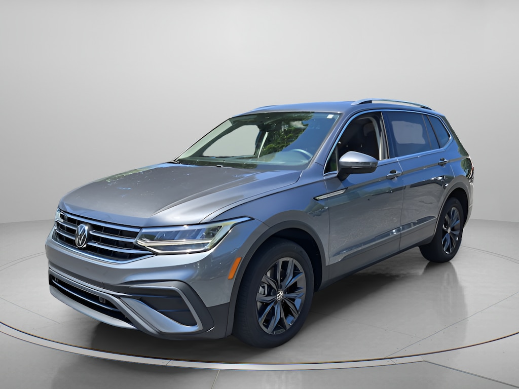 Certified 2024 Volkswagen Tiguan SE SUV
