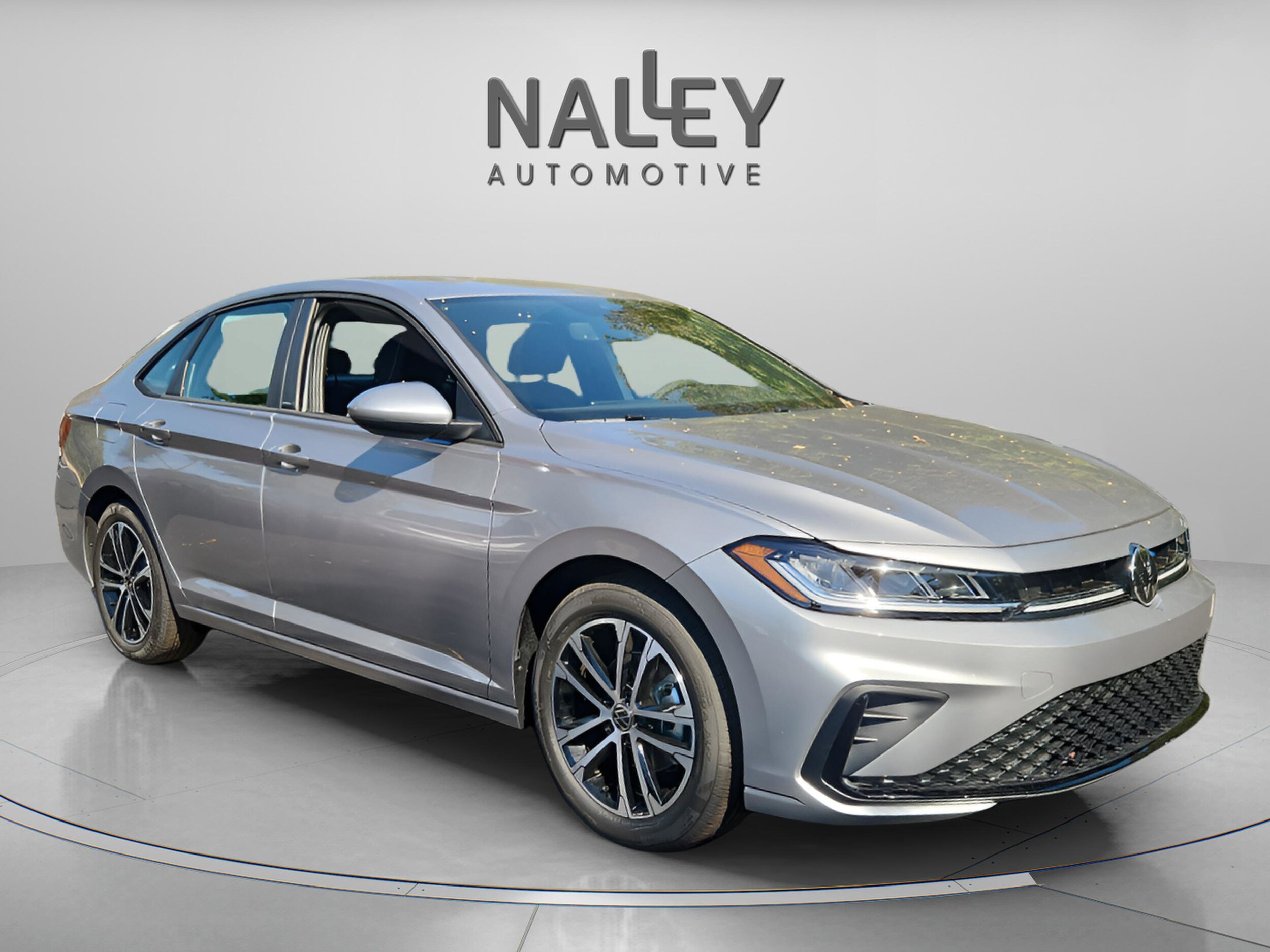 2026 Volkswagen Jetta 1.5T Sport photo 3